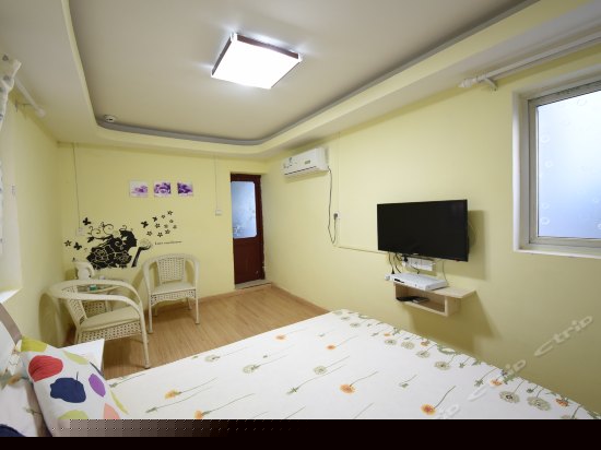 温馨情侣大床房