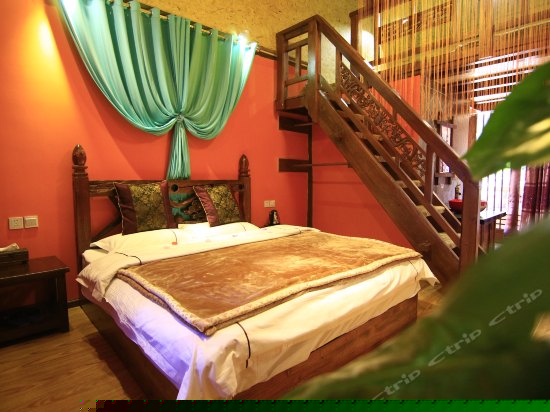 雪景复式家庭房