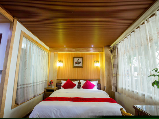 傣家风情大床房