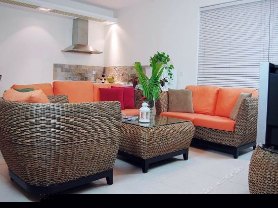 碧海蓝天三卧室两厅园景套房