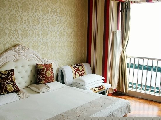 落地窗豪华海景房