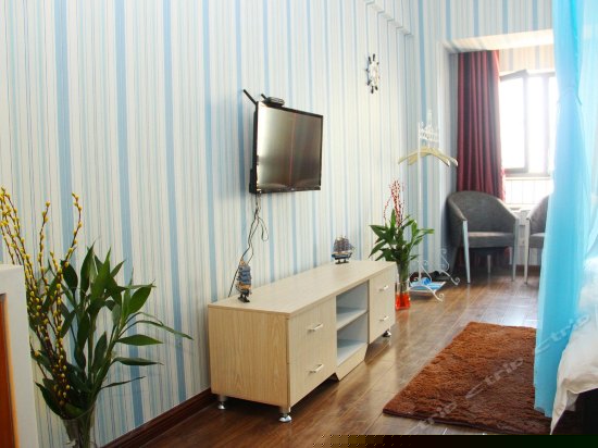 豪华江景大床房