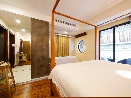 静坤（下沉庭院房）