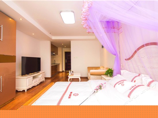 城景精品大床房