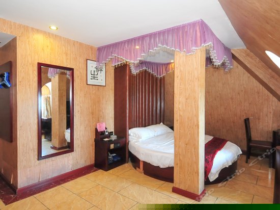 海景蜜月房(电脑房）