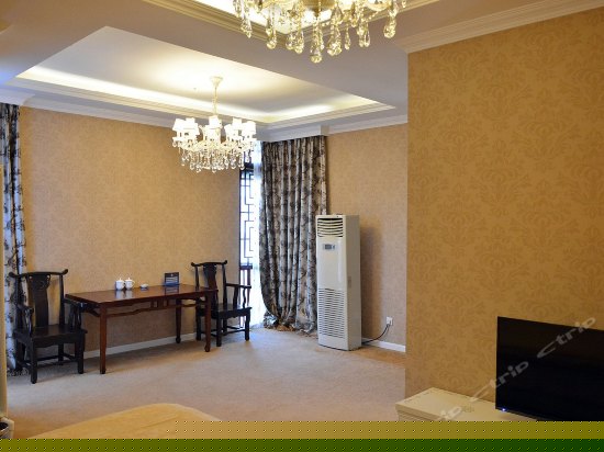 欧式豪华大床房