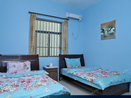 温馨舒适双床房