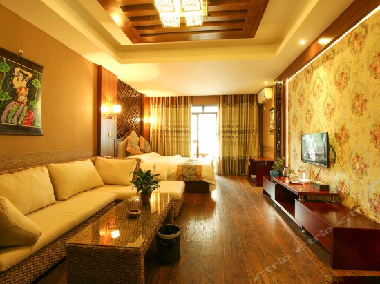 独立阳台观景大床房