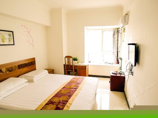 独卫豪华大床房