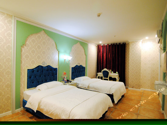 雅致简欧双床房