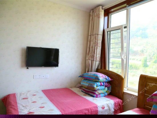 观景标准三人间