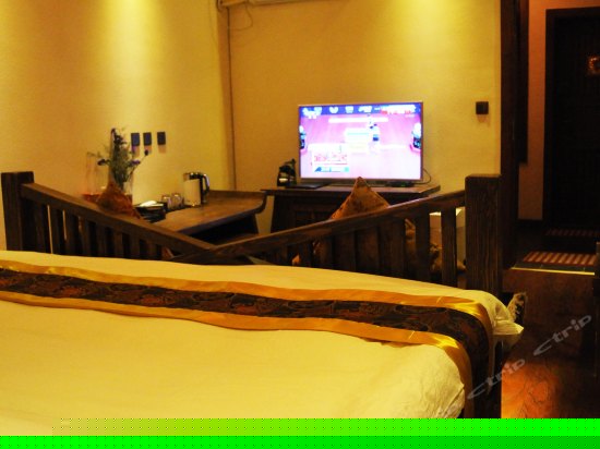 藏式精品豪华单人房套二