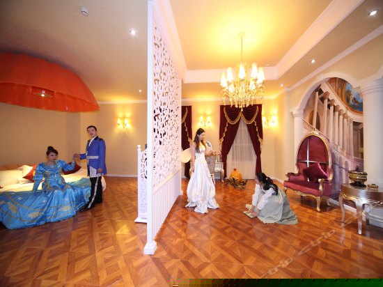 行政房（无窗）