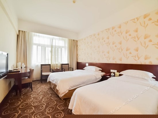 豪华双床房(大小床）