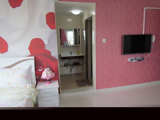 一往情深情侣房