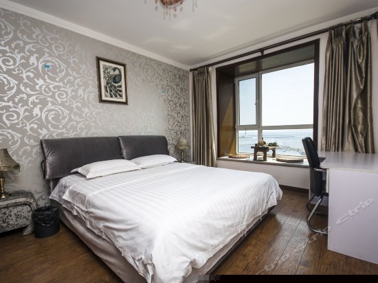 豪华三室海景套房