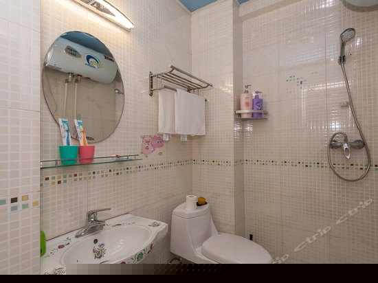 爱系列舒适大床房