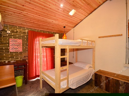 201(四人间床位房/公卫)