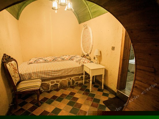 兔子洞（套房）