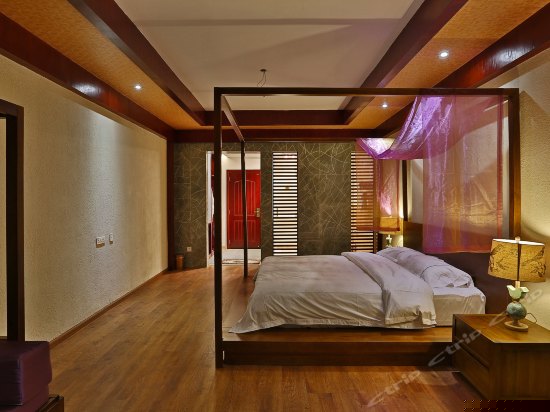 东南亚全海景大床房