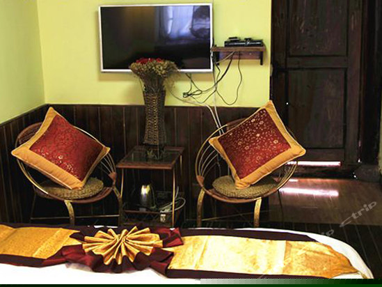 醉生梦死（大床房）