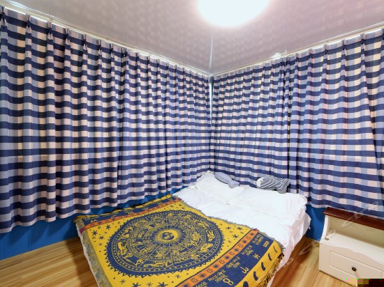 隔岸二卧室套房