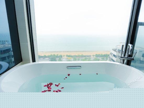 豪华海景大床房