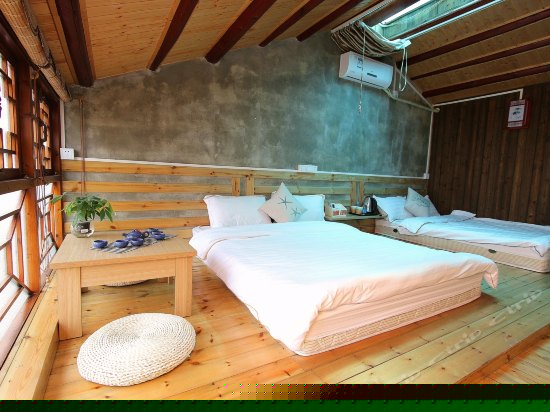 香识-阳台双床房