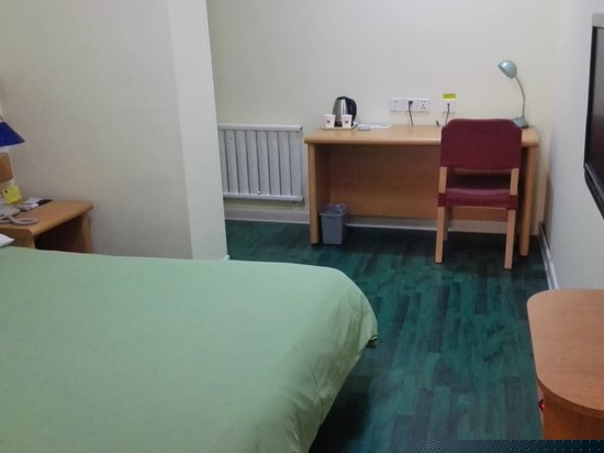 特惠大床房(无窗)