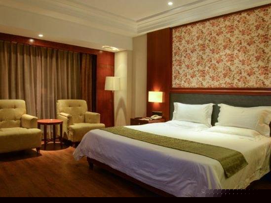 和颐商务大床房