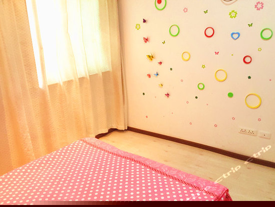 蝶恋花风格豪华套房