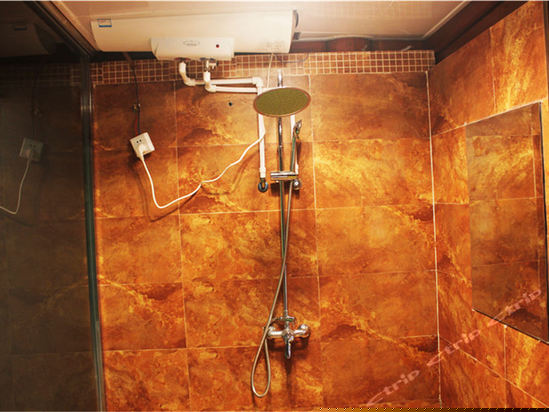 精致标准间（翡色翠华）