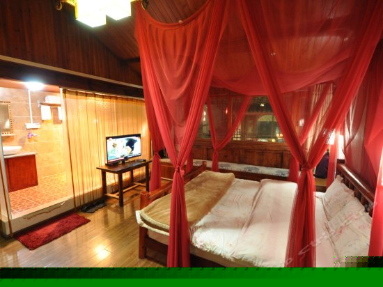 豪华蜜月大床房（三忘屋）