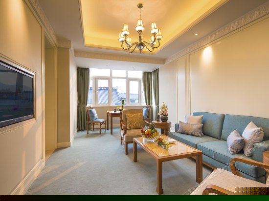 1号楼西湖景套房