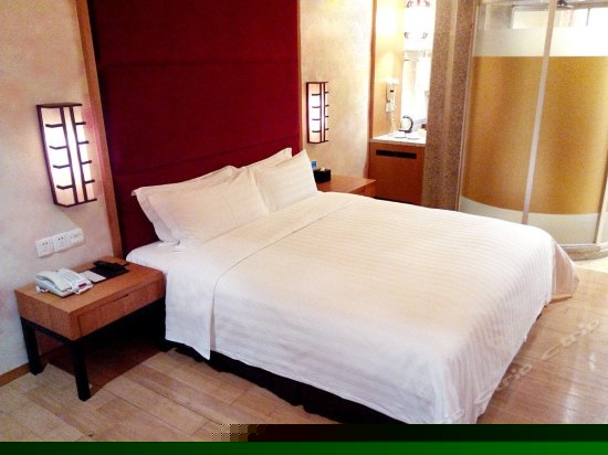 休闲大床房（无窗）