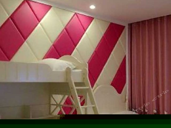 hello kitty家庭套房