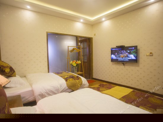 豪华榻榻米标准间