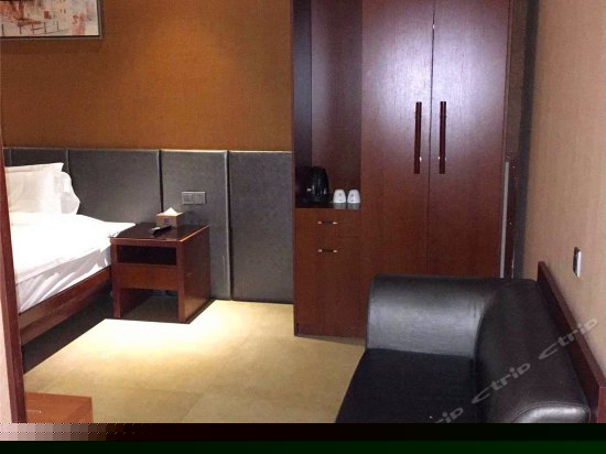 商务单人大床房（无窗）