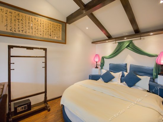 云开日出（蜜月圆床）