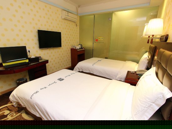 标准双人房（无窗）