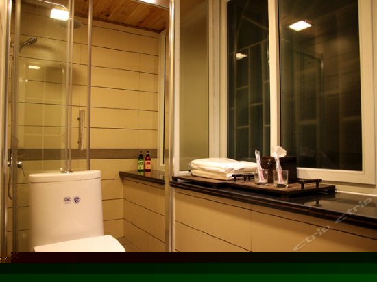 芝兰香室榻榻米三人家庭房