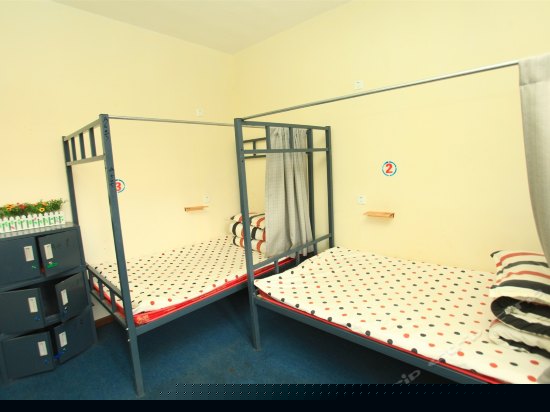 六人间（独卫床位）