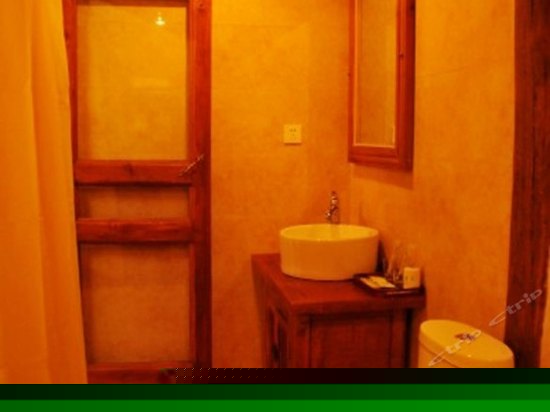 豪华家庭大床房