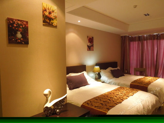 假日狂欢四人公寓