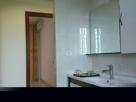 高尔夫园景一居室大床套房