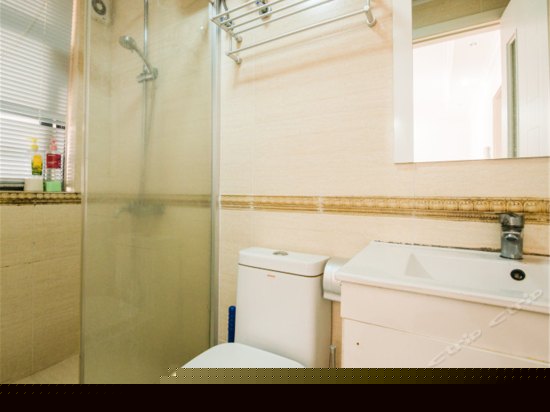 小阳台海景两房一厅套房