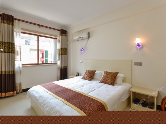 豪华四人家庭套房