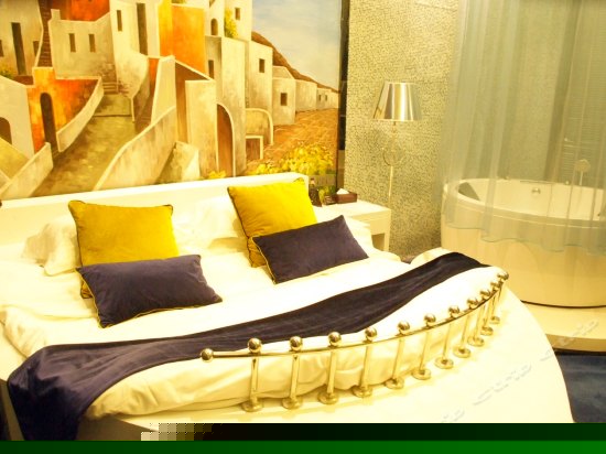 浪漫主题房(无窗)