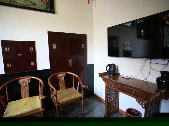 明清四人土炕房