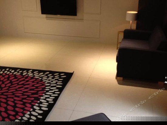 胡子豪华双人套房